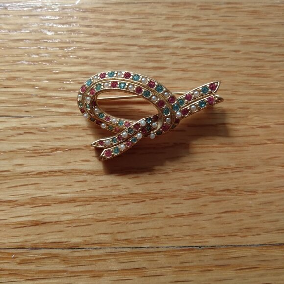 Vintage Jewelry - Vintage D'Orlan Buried Treasure Ribbon Knot Brooch Colorful Jewelry Collectible
